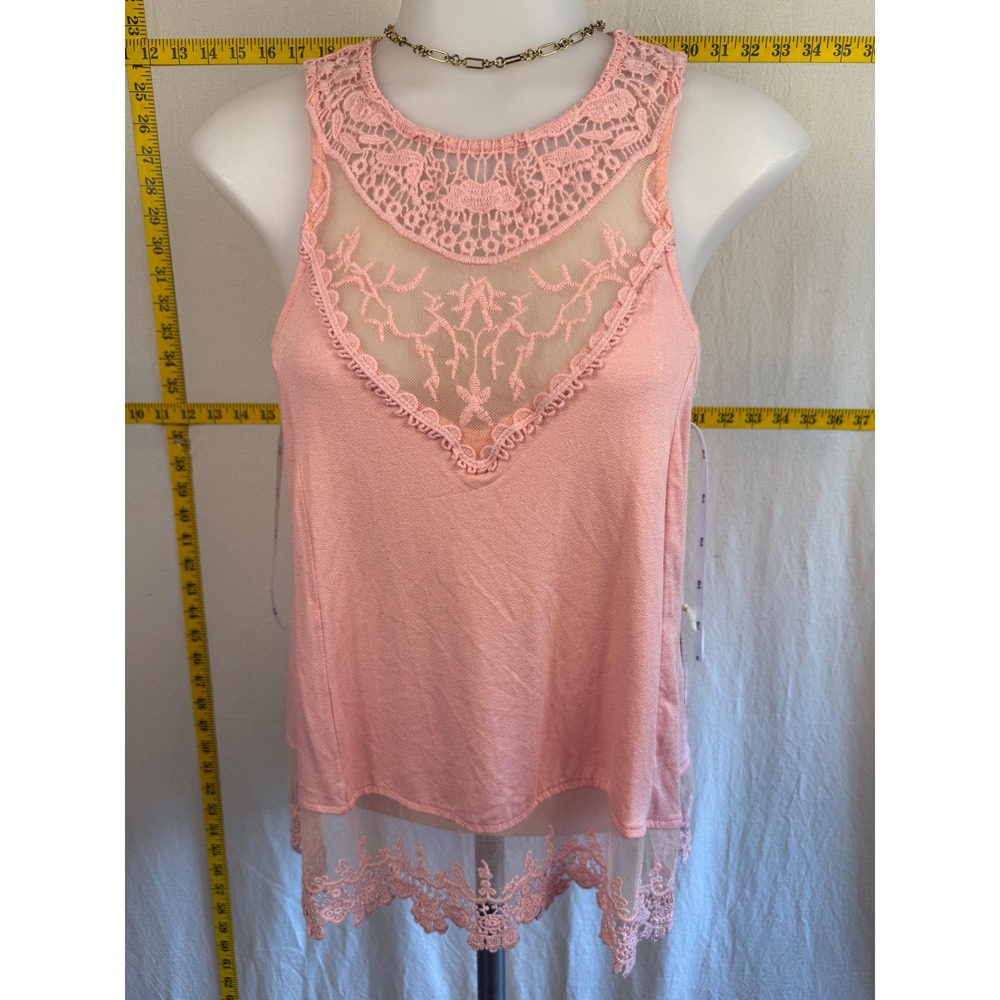 Embroidered Peach Tank Top Medium New Feminine Crochet Lace Mesh Hem Coquette